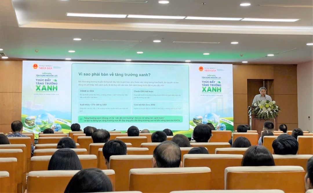 Diễn đàn “Tận dụng nguồn lực thúc đẩy tăng trưởng xanh” - nơi quy tụ các chuyên gia hoạch định chiến lược kinh tế.