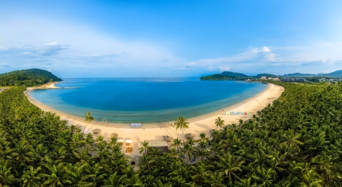 Toàn cảnh dự án Selavia với thiết kế hài hòa, ôm trọn vẻ đẹp tự nhiên của Vịnh Đầm.